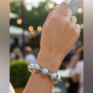 Urban Outfitters SILVER BLUE DEXTRA BALL CORDED BRACELET
METALLIC CHUNKY